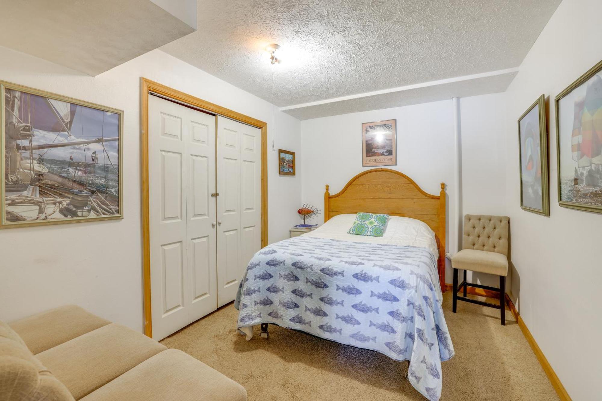 Smith Mountain Lake Retreat With Private Beach! Huddleston Exteriör bild